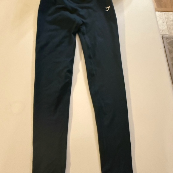 NEW Gymshark Women’s Titanium Blue Small Sweat Seamless Leggings Cutout - Picture 2 of 6